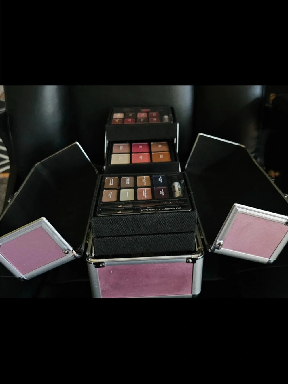 Ulta Professional Women Makeup Train Case Palette - Multi-Color NWOT